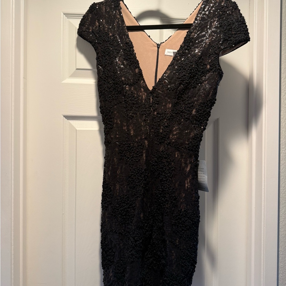 Dress the Population Black Lace V-Neck Midi Dress